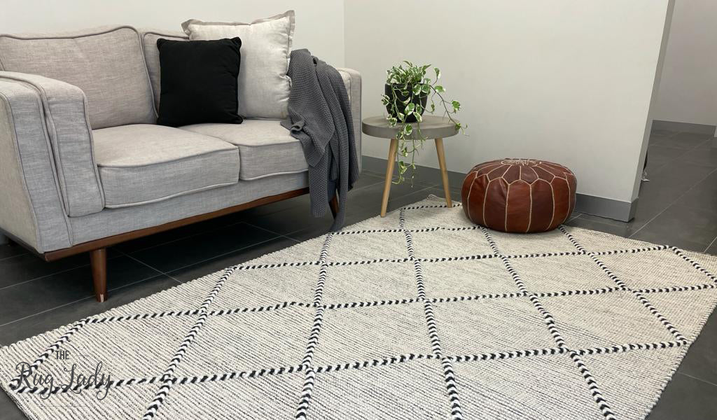 Macey Black Ivory Lattice Wool Rug