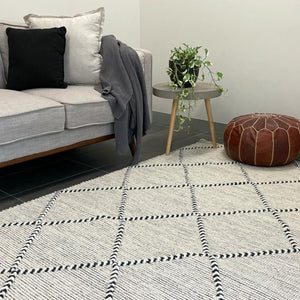 Macey Black Ivory Lattice Wool Rug