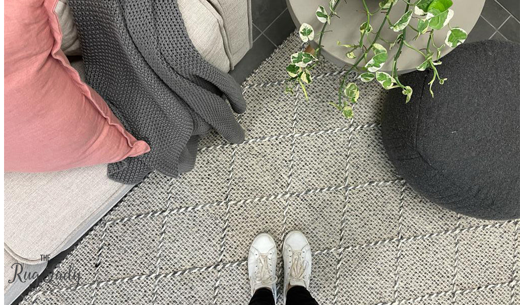 Macey Grey Marble Lattice Wool Rug