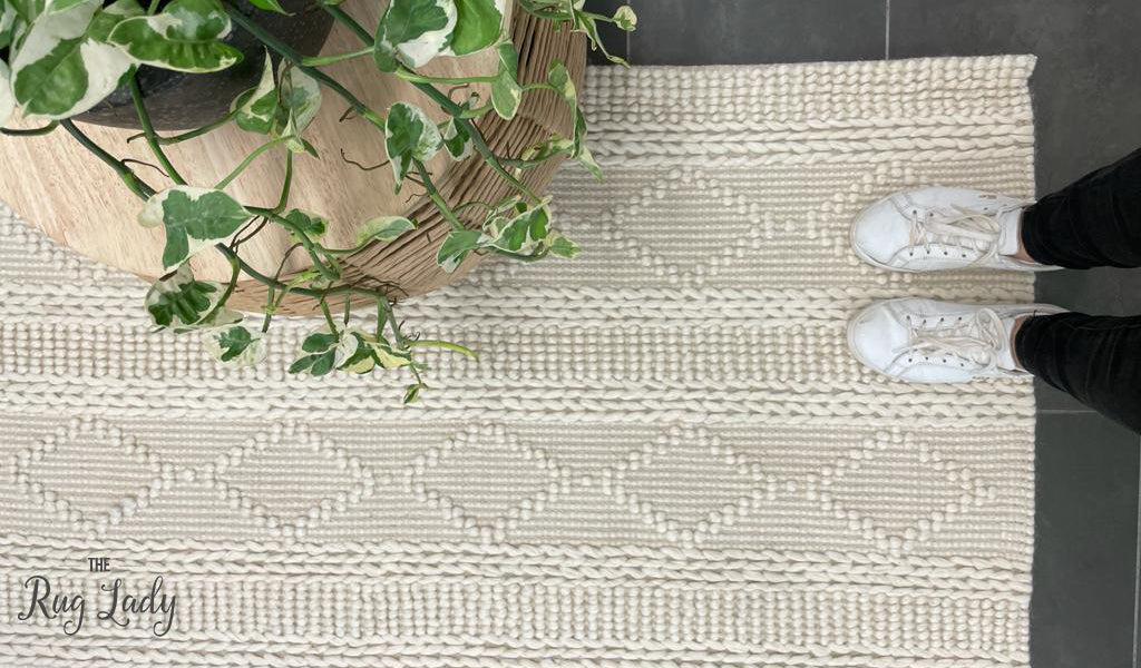 Macey Dreamy Ivory Geometric Wool Rug
