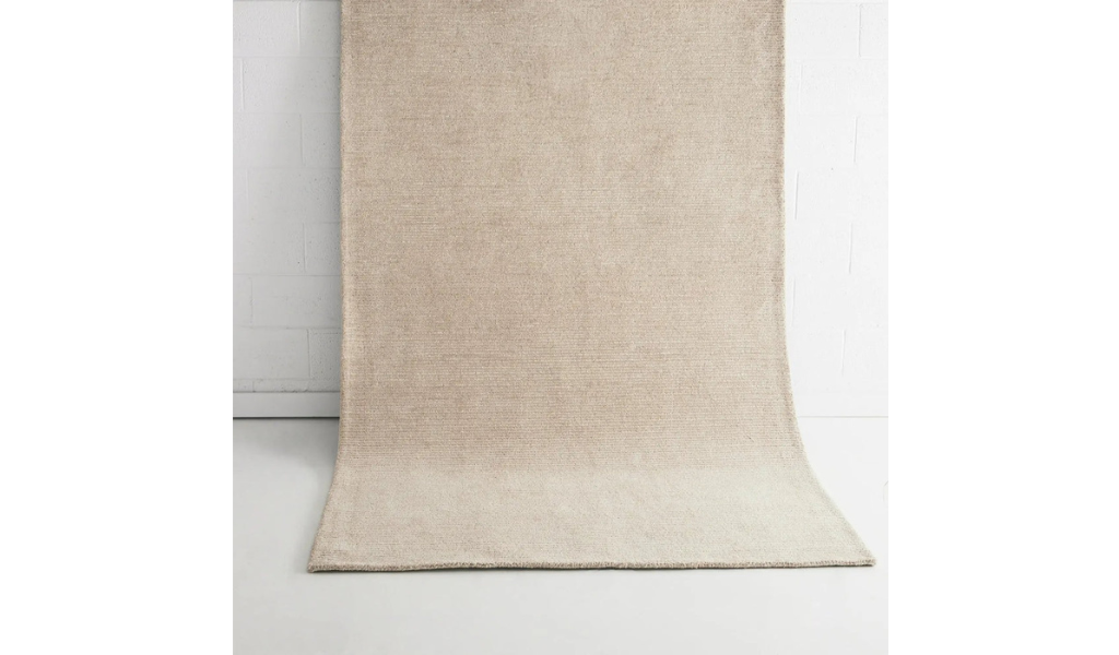 Isla Modern Beige Wool Rug