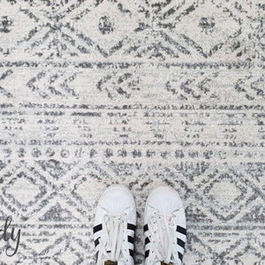 Heaven Grey Tribal Geometric Diamond Rug