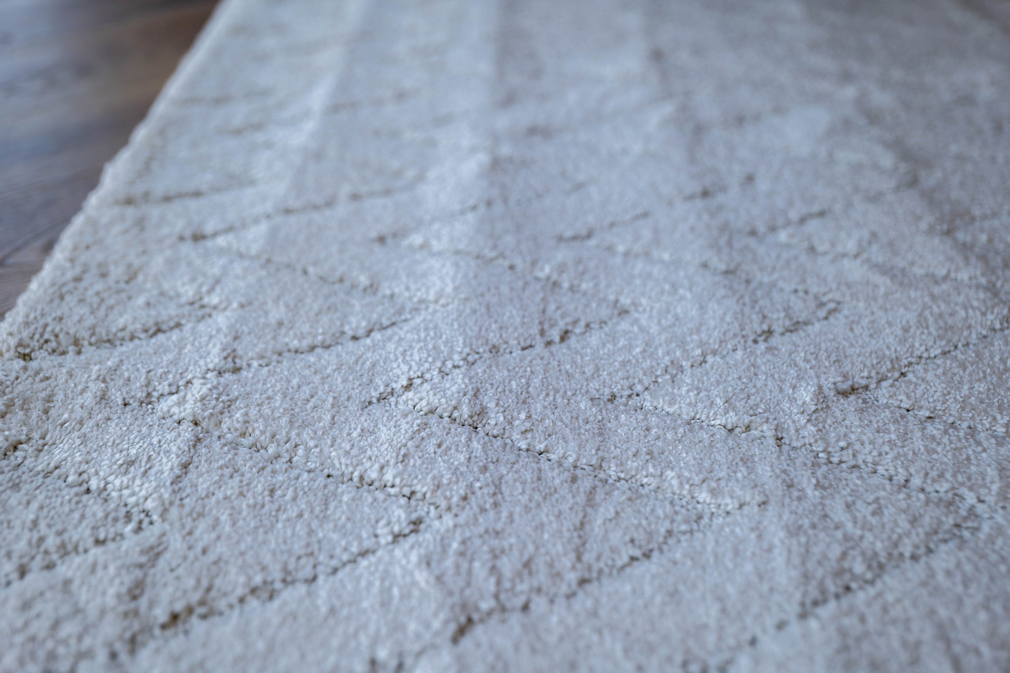 Moopy Cream zigzag lines modern rug