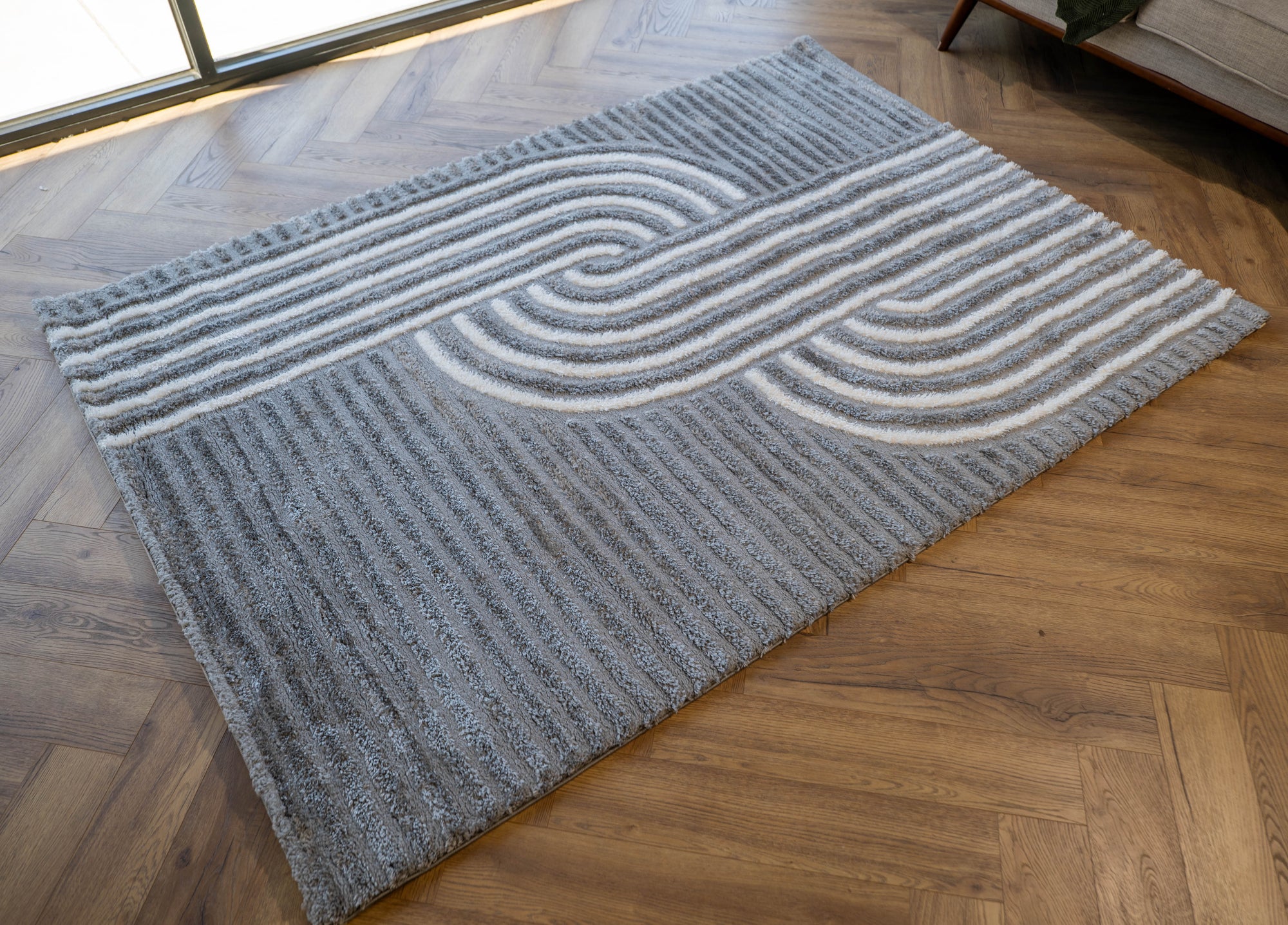 Jasmine Shaggy Grey white abstract wave flokati Rug