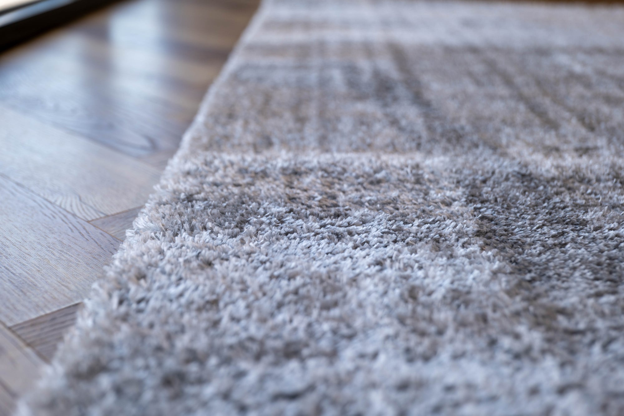 Jasmine Shaggy grey lines plain wave flokati Rug