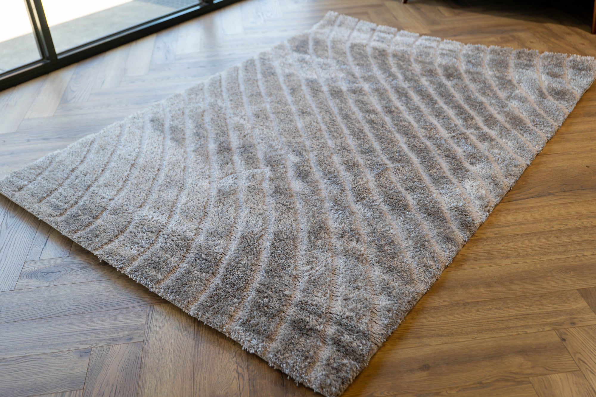Jasmine Shaggy grey plain wave flokati Rug