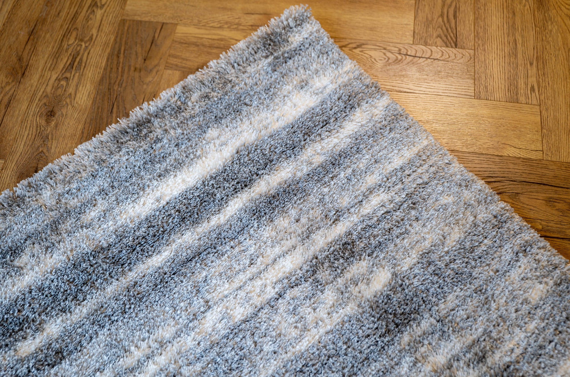 Jasmine Shaggy grey plain simple flokati Rug