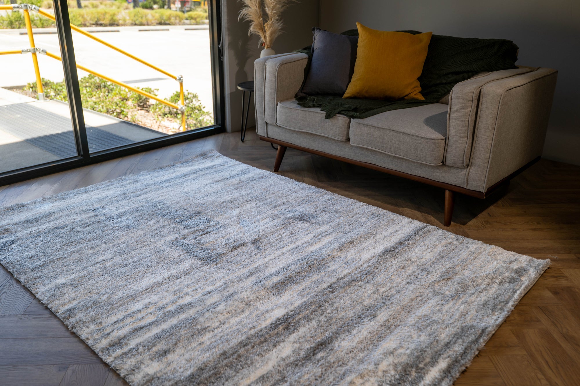 Jasmine Shaggy grey plain simple flokati Rug