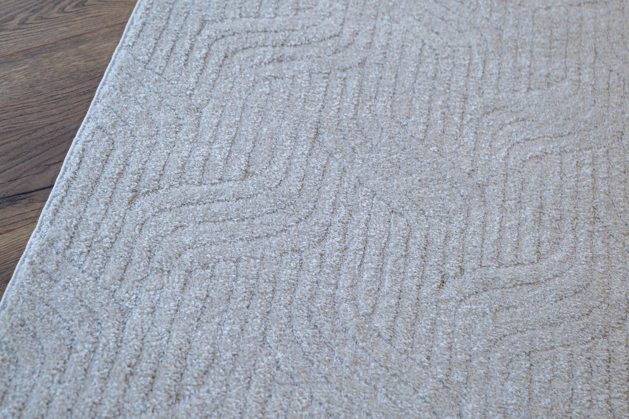 Moopy Cream textured lines modern rug