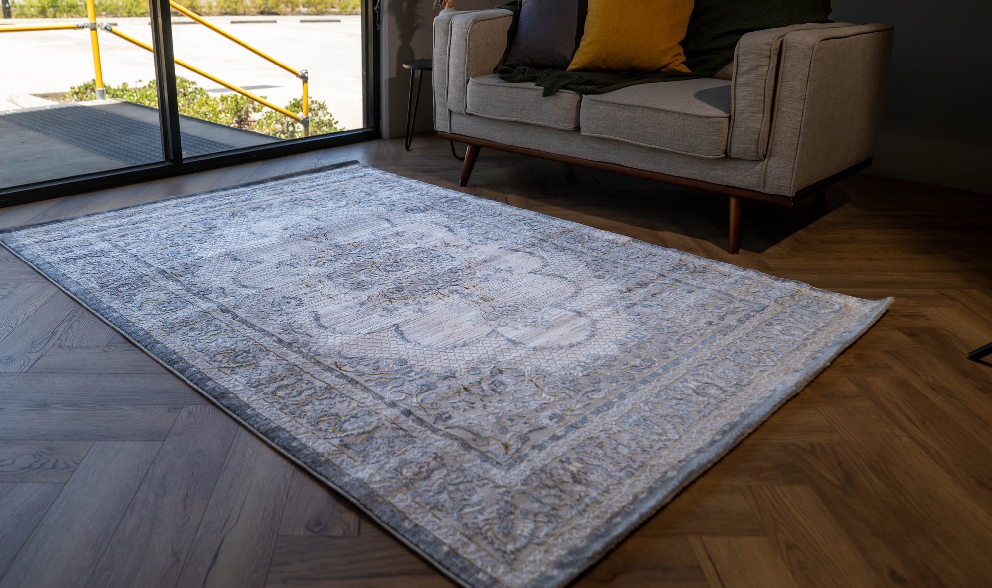 Grey Ivory Lazer Medallion Rug