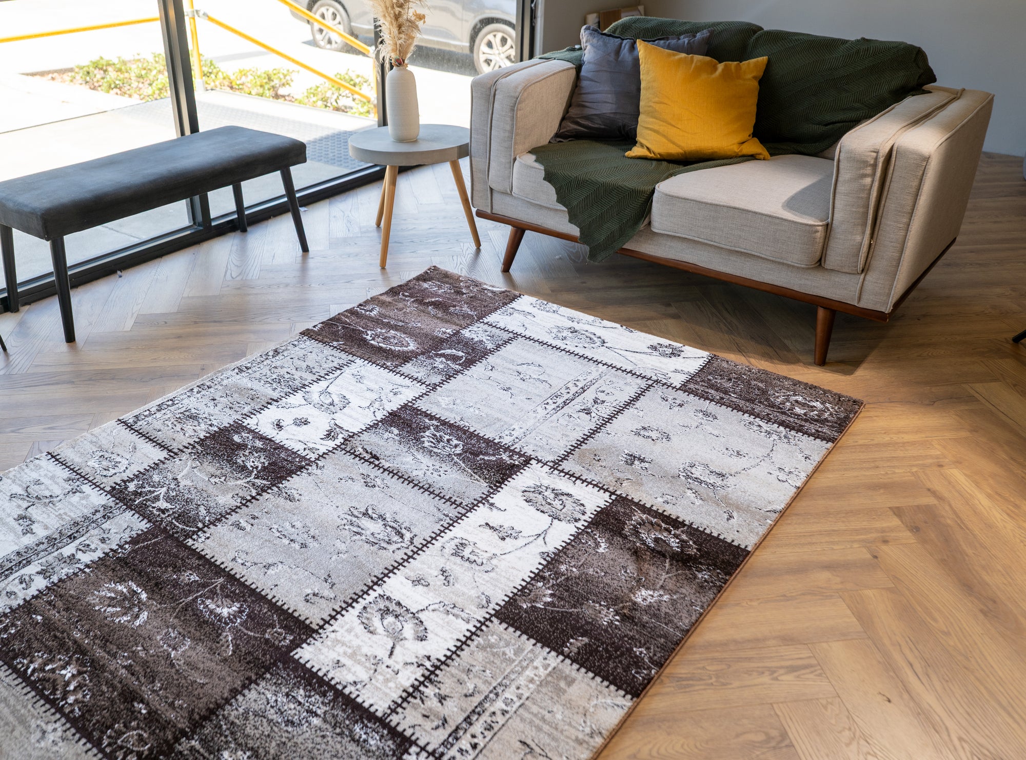 Istanbul 3011 Beige patchworks Floor rug