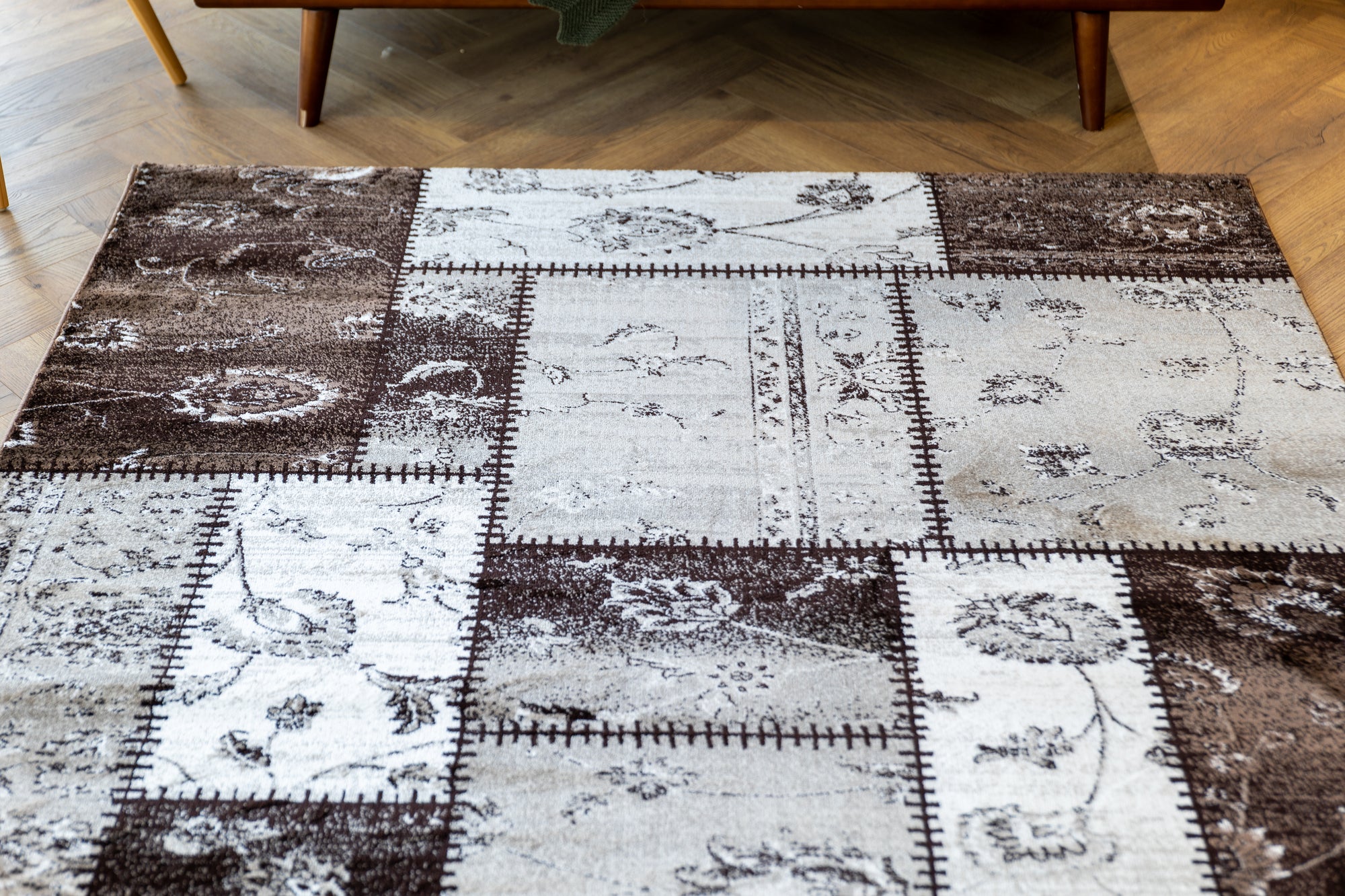 Istanbul 3011 Beige patchworks Floor rug
