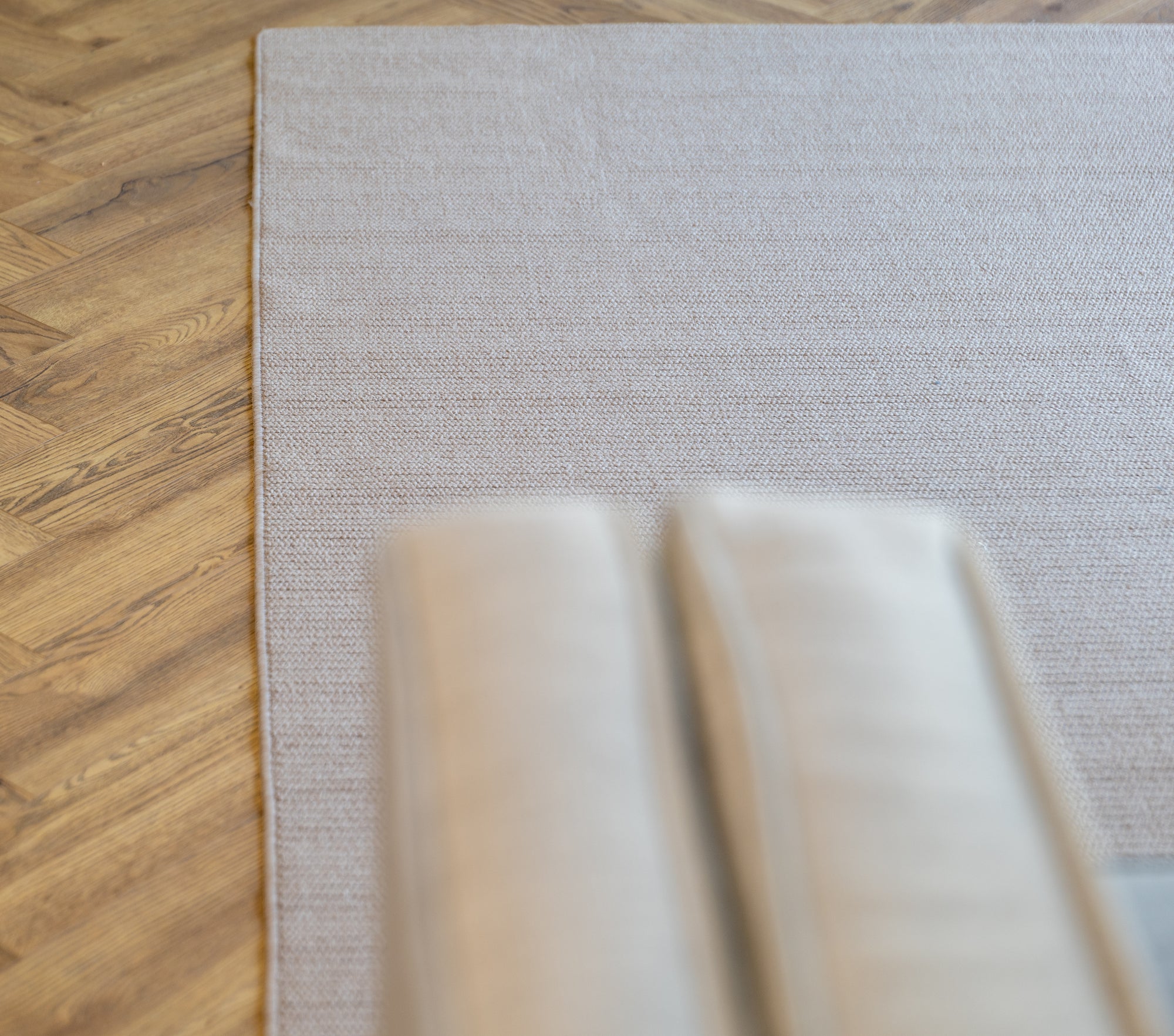 Callavi plain lines flatweave cream rug
