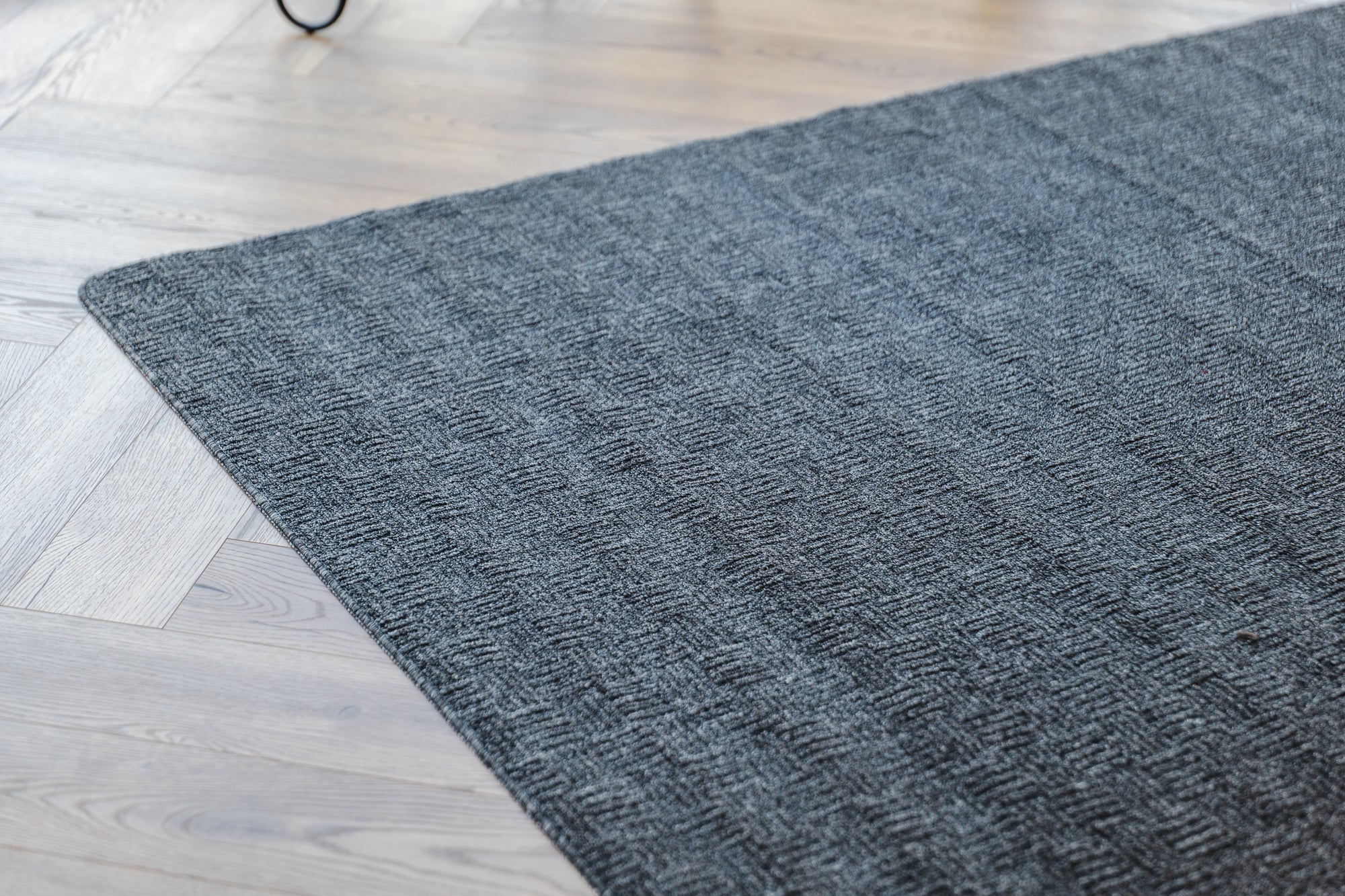 Callavi boxes flatweave charcoal grey rug