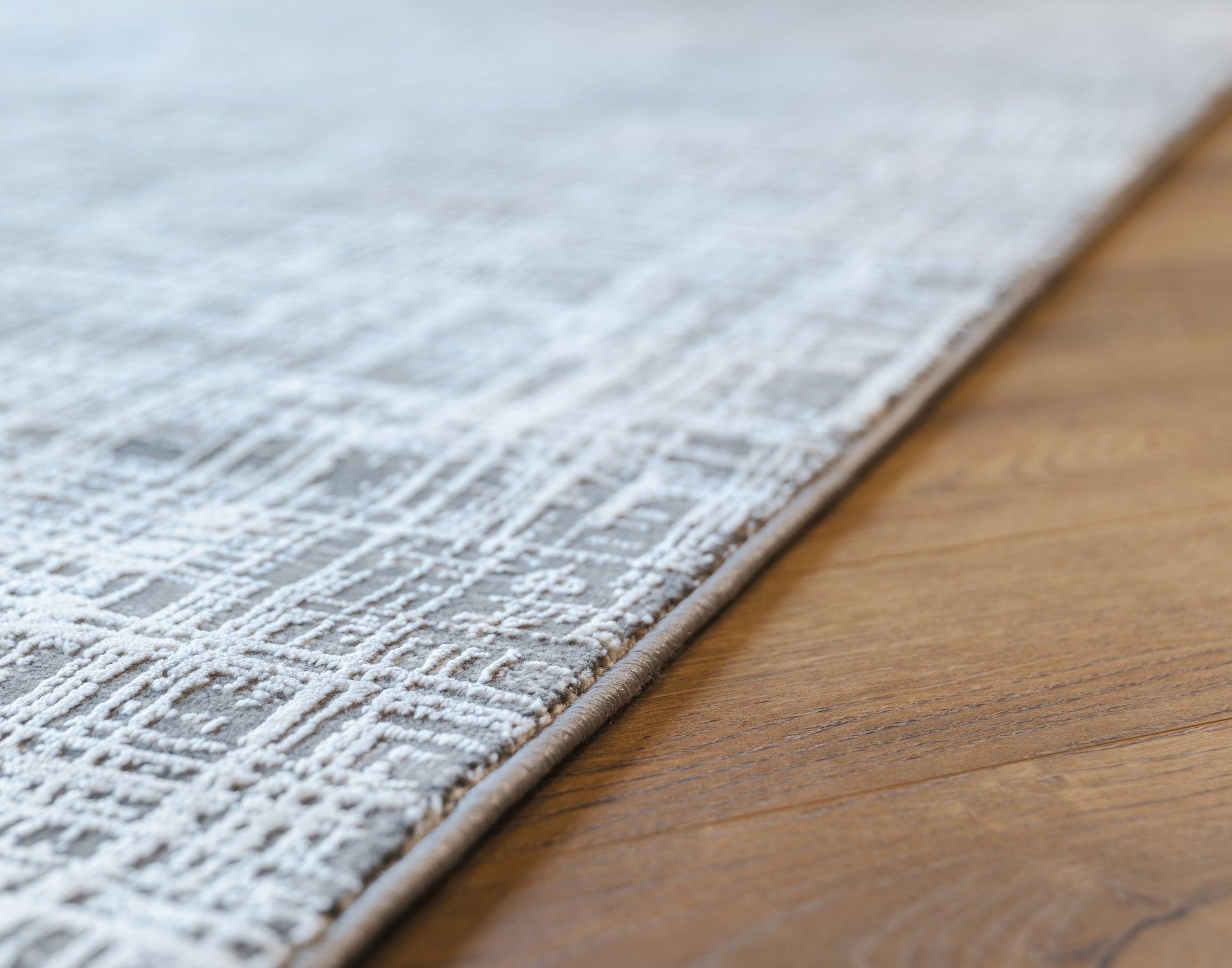 Deluxe 687 Modern grey beige cream rug