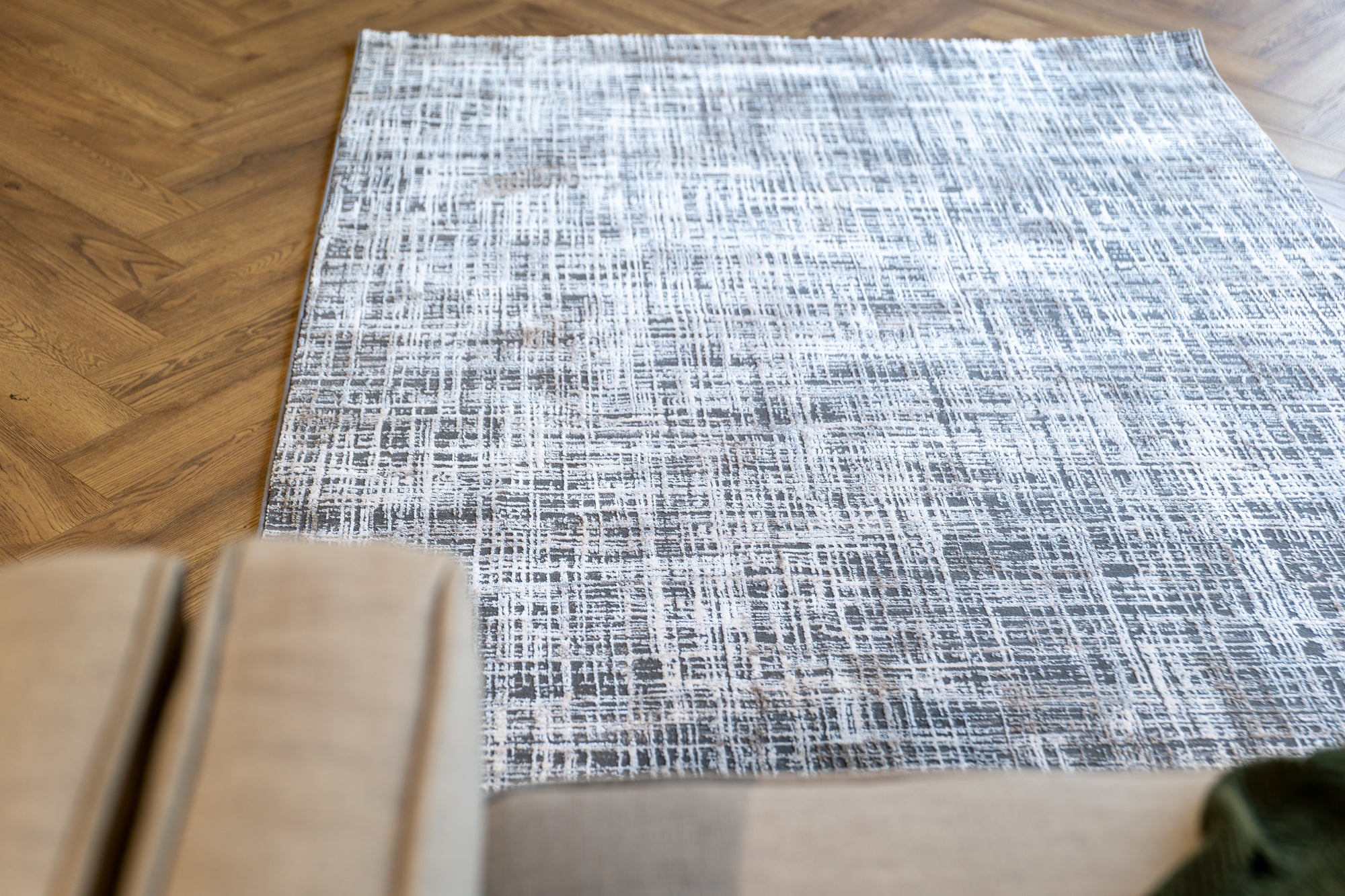 Deluxe 687 Modern grey beige cream rug