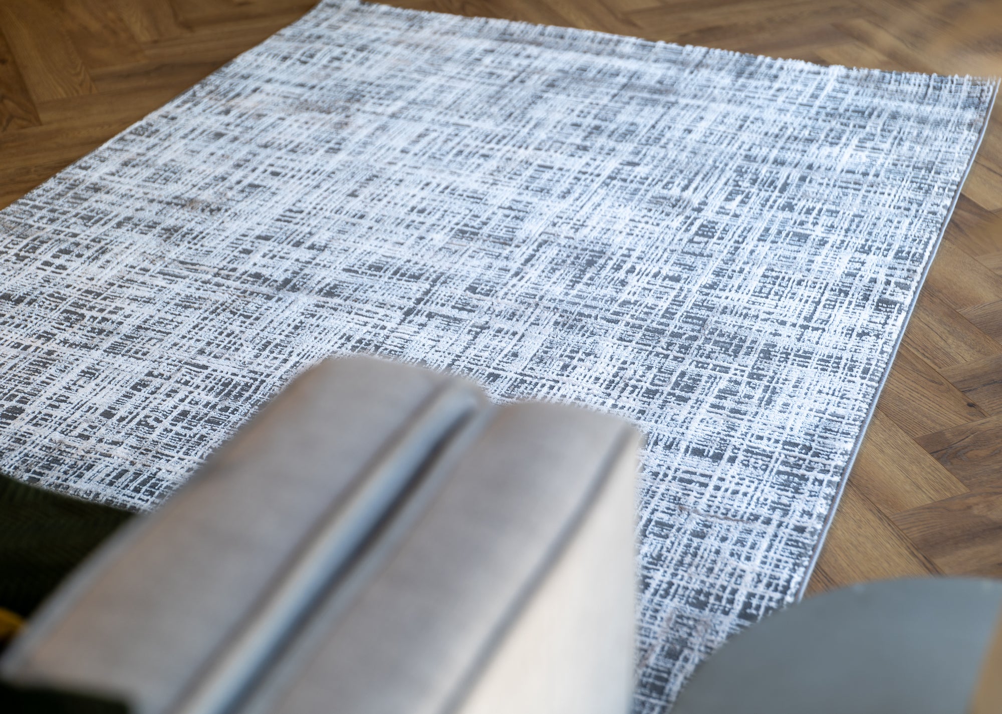 Deluxe 687 Modern grey beige cream rug