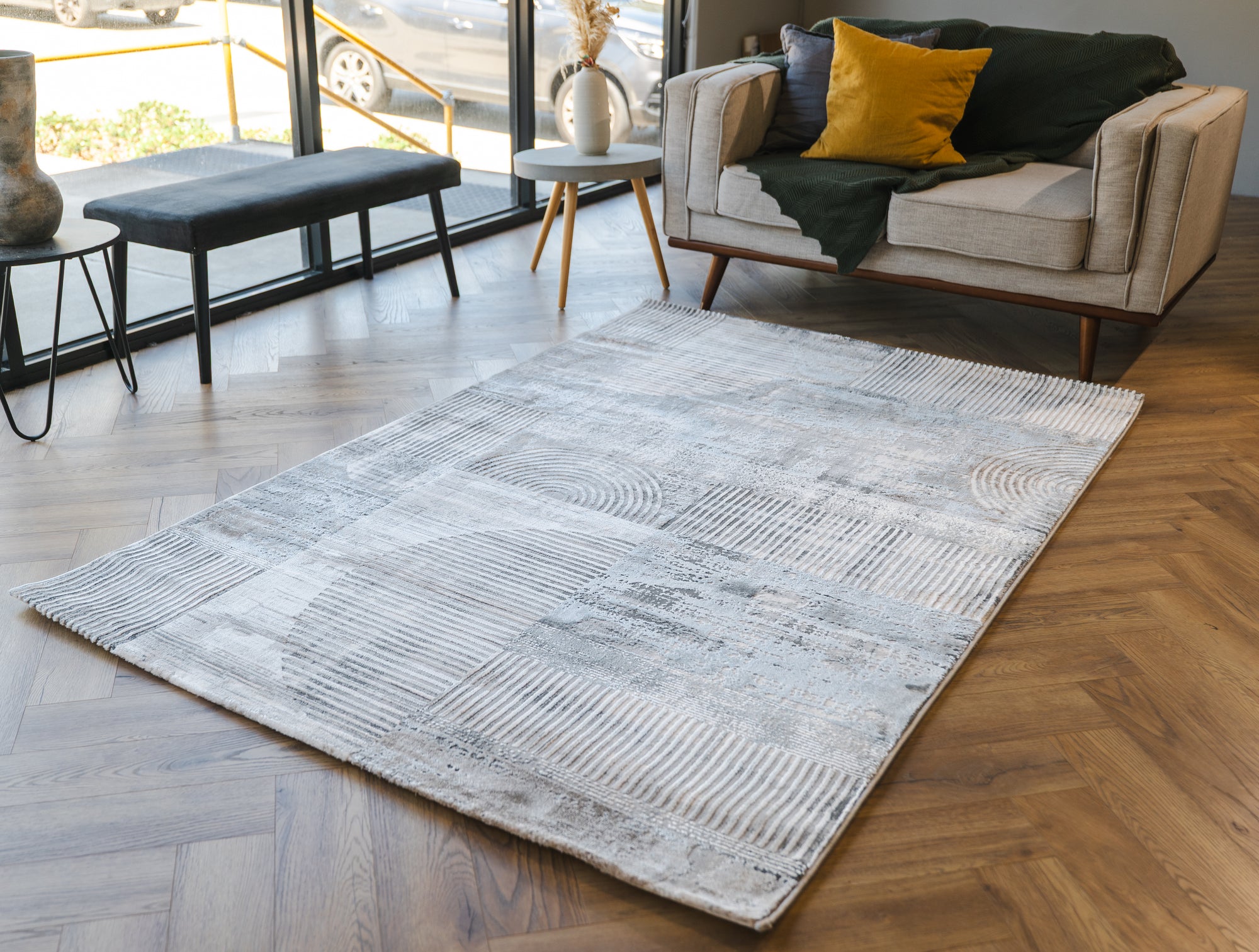 Deluxe modern contemprary design grey beige floor rug
