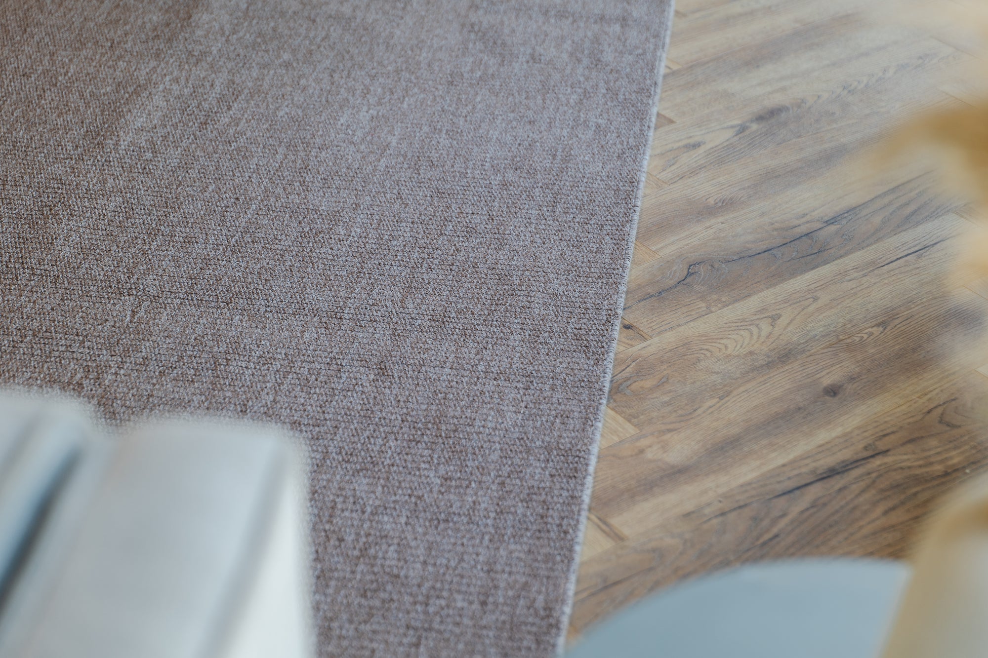 Callavi plain lines flatweave biege rug
