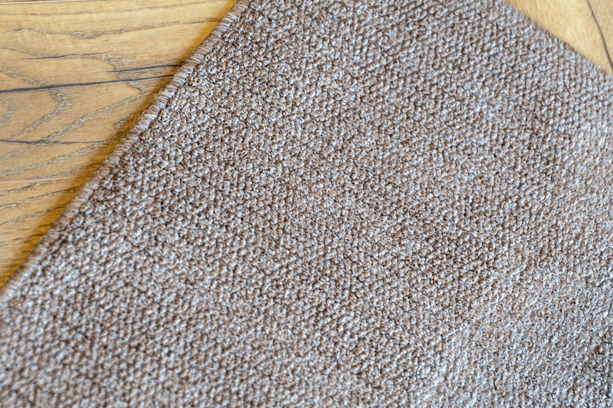 Callavi plain lines flatweave biege rug