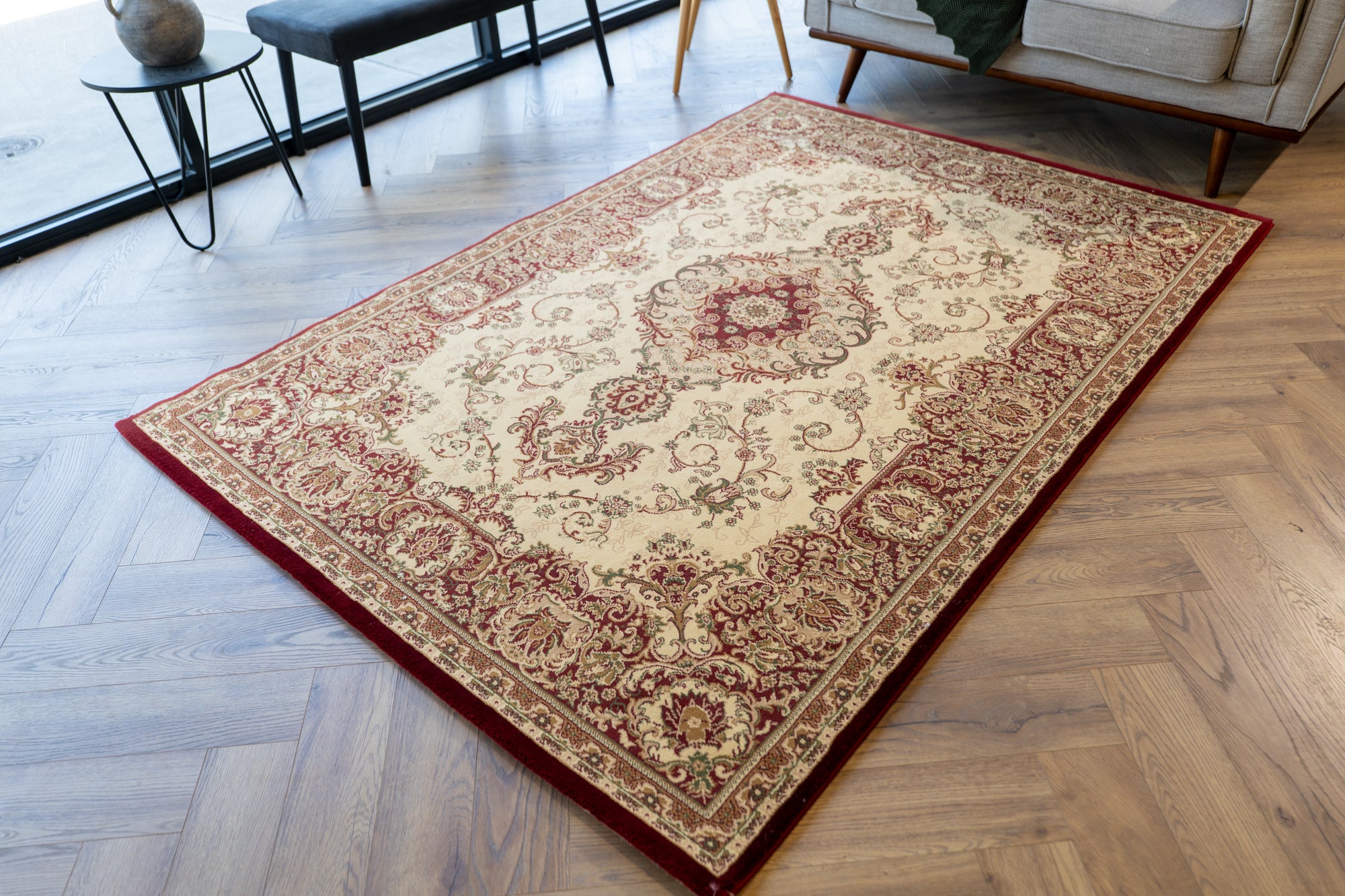 Barchalli cream red Traditional Benevolence Rug