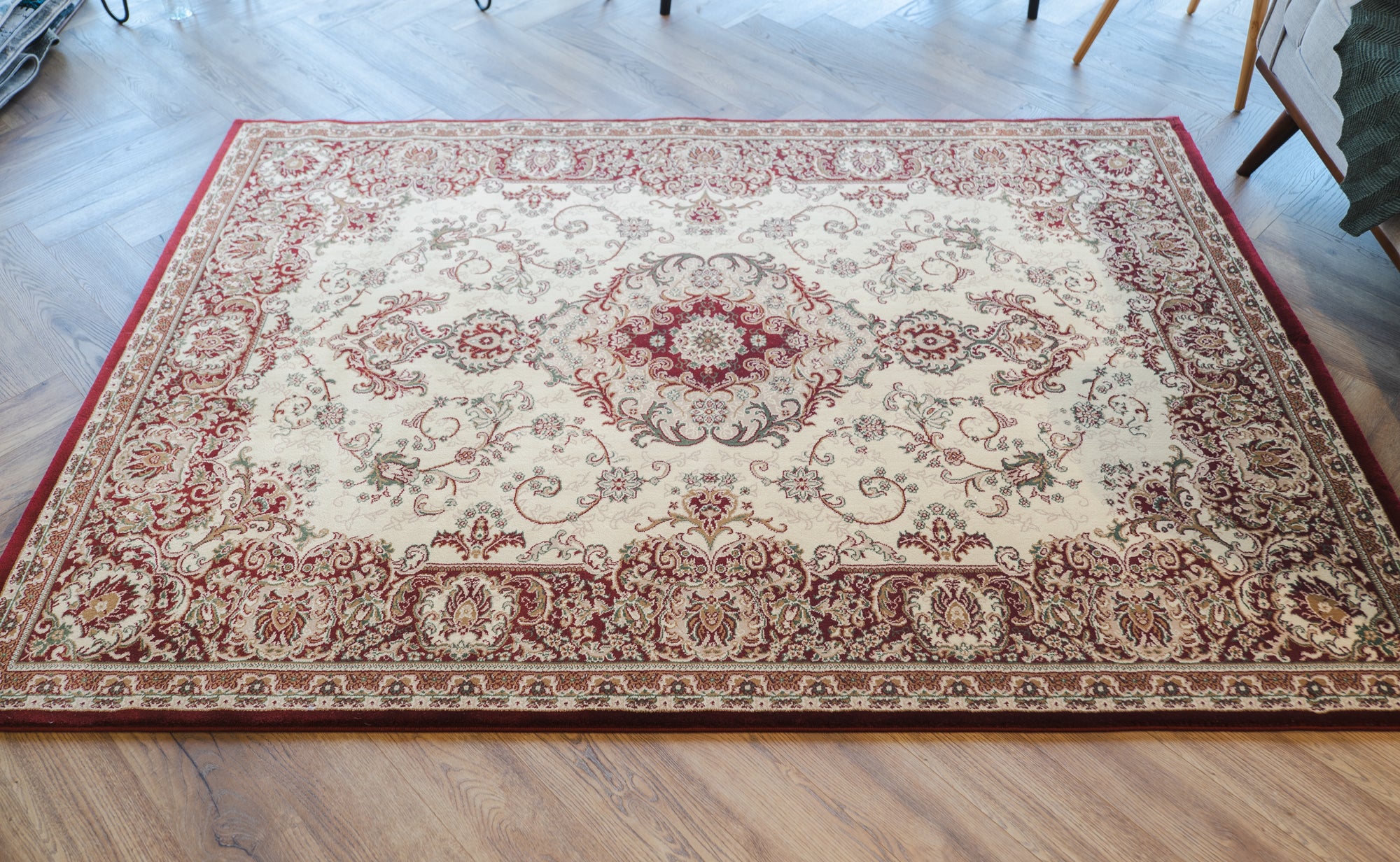 Barchalli cream red Traditional Benevolence Rug