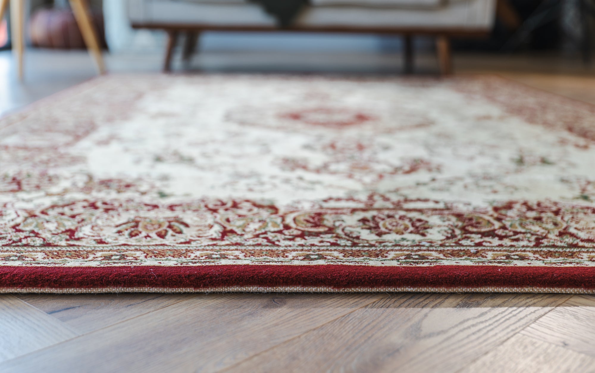 Barchalli cream red Traditional Benevolence Rug