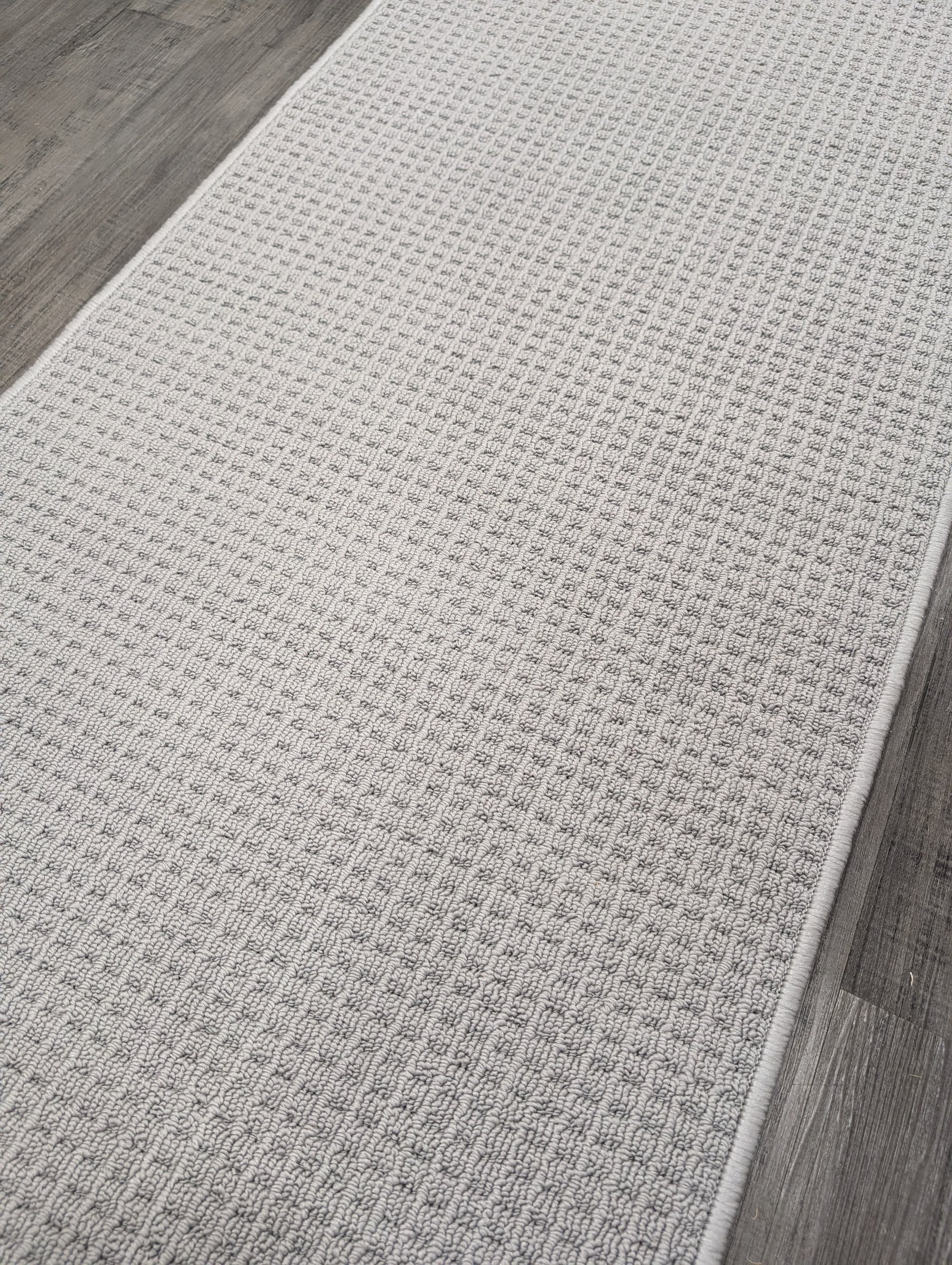 Silver Light Grey Accent runner 66 cm Wide