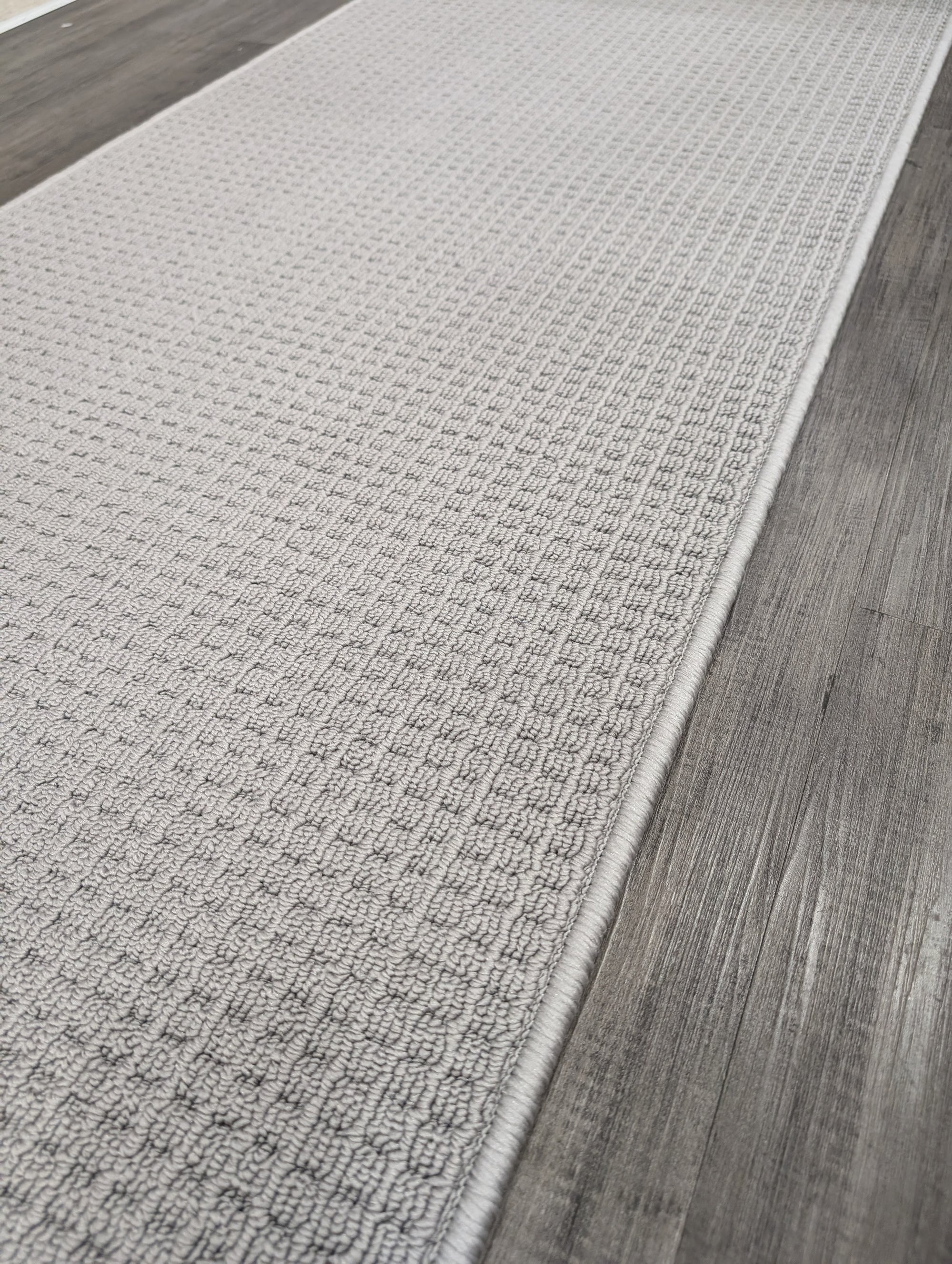 Silver Light Grey Accent runner 66 cm Wide