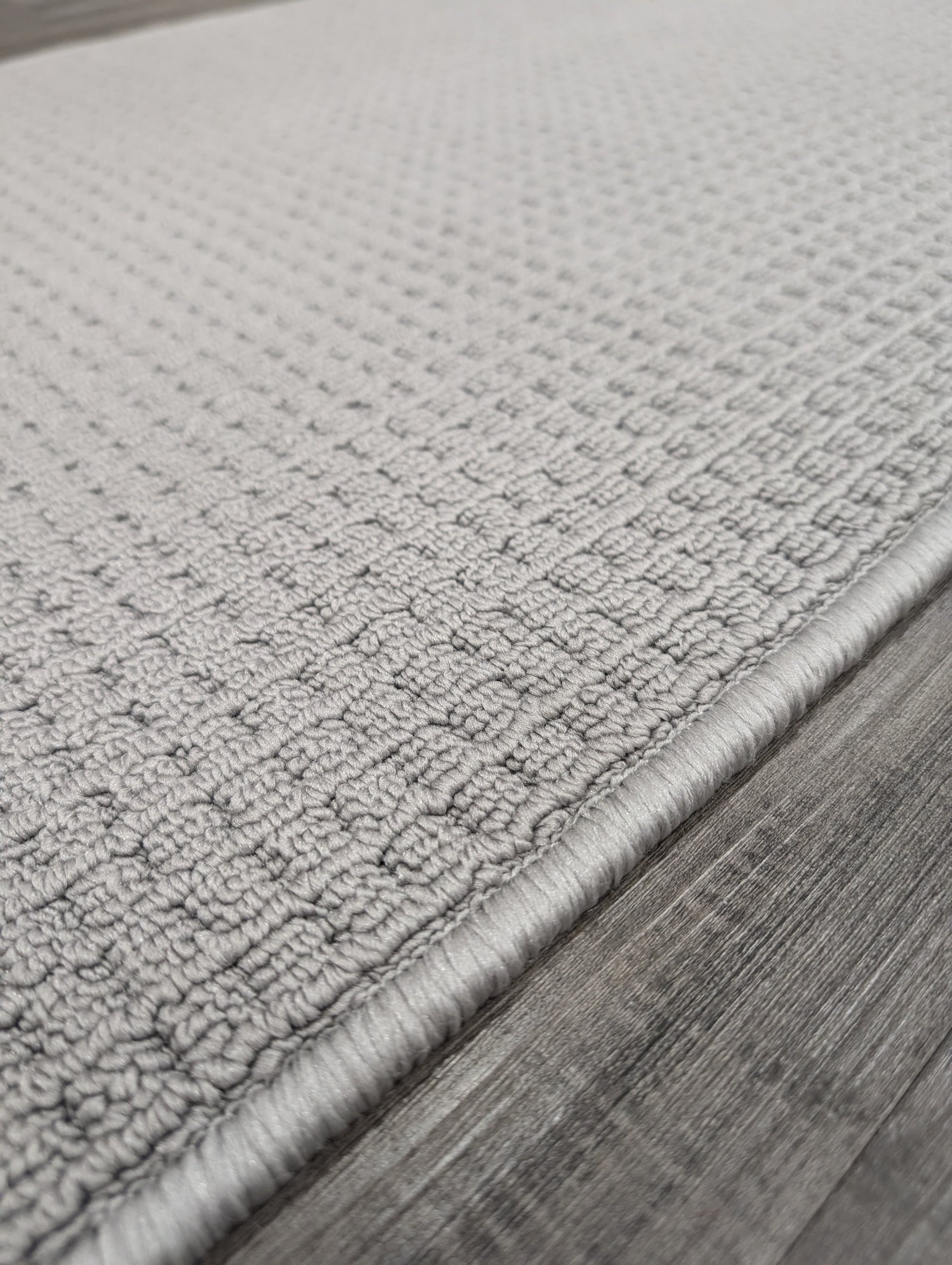 Silver Light Grey Accent runner 66 cm Wide