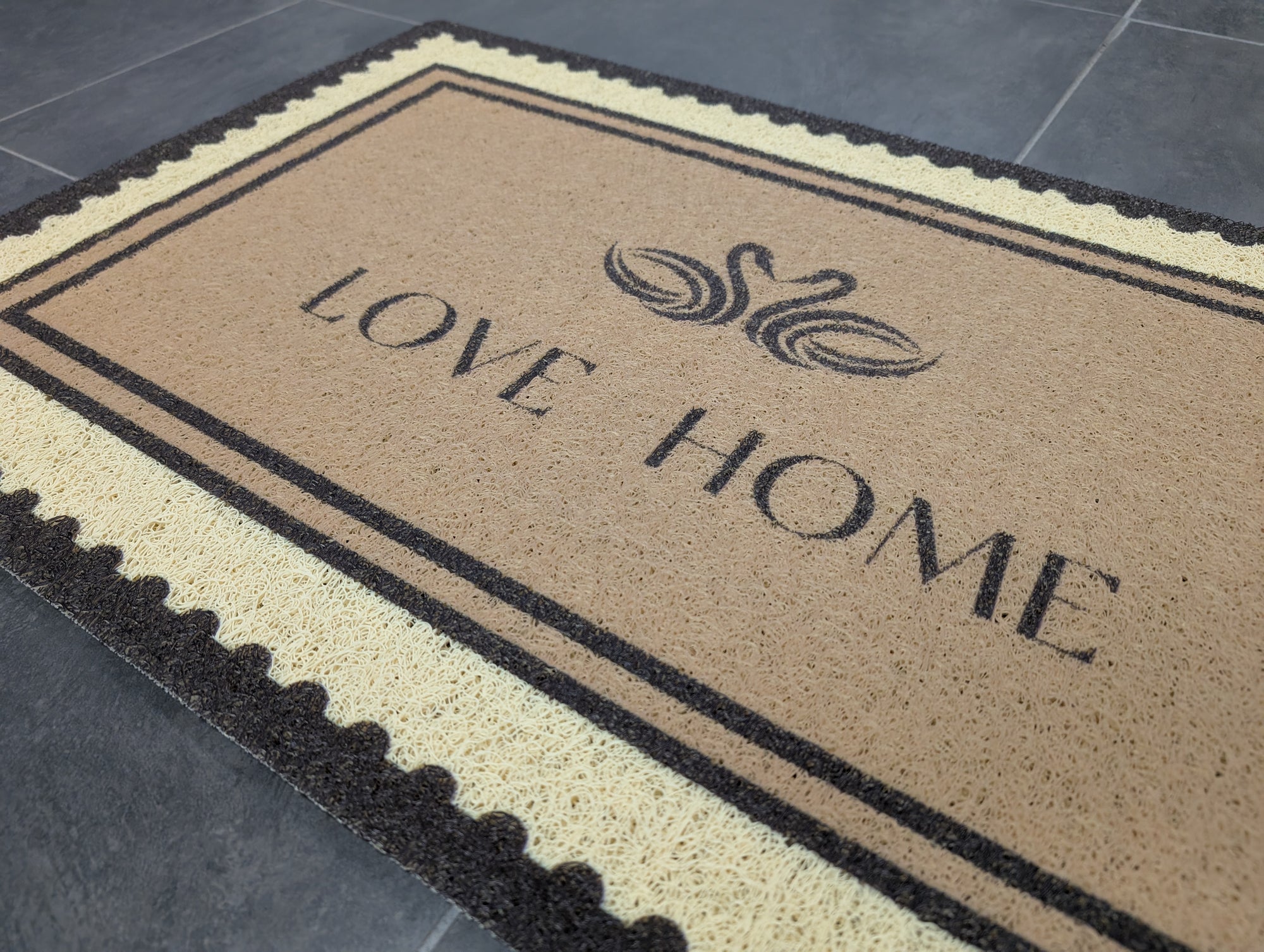 Love home outdoor Mat spaghetti