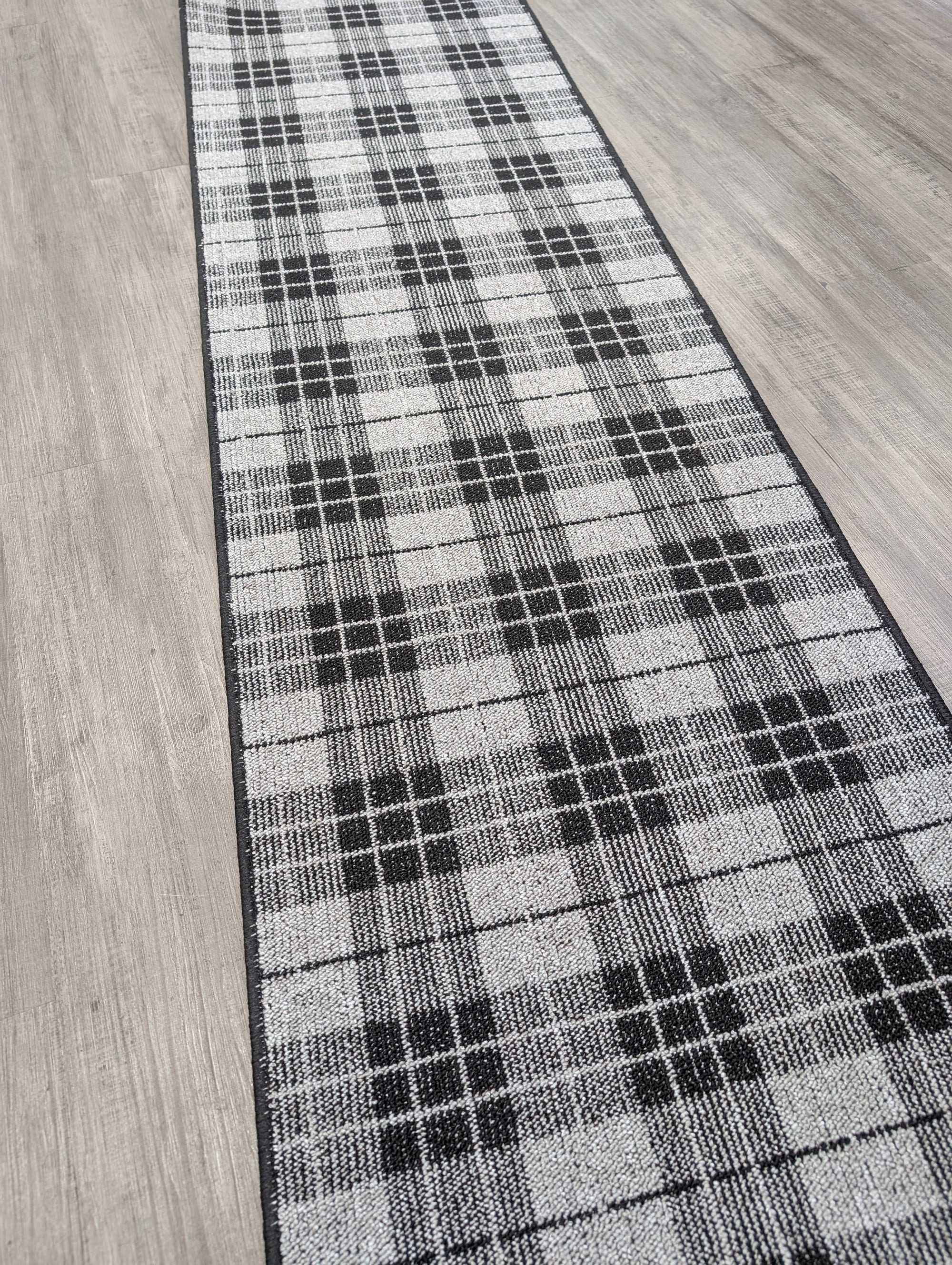 Nikotex black silver patterned 67 cm Wide