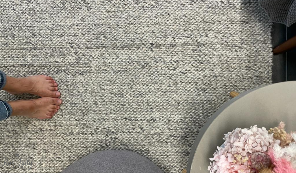 Parker Textured Smoke Rug