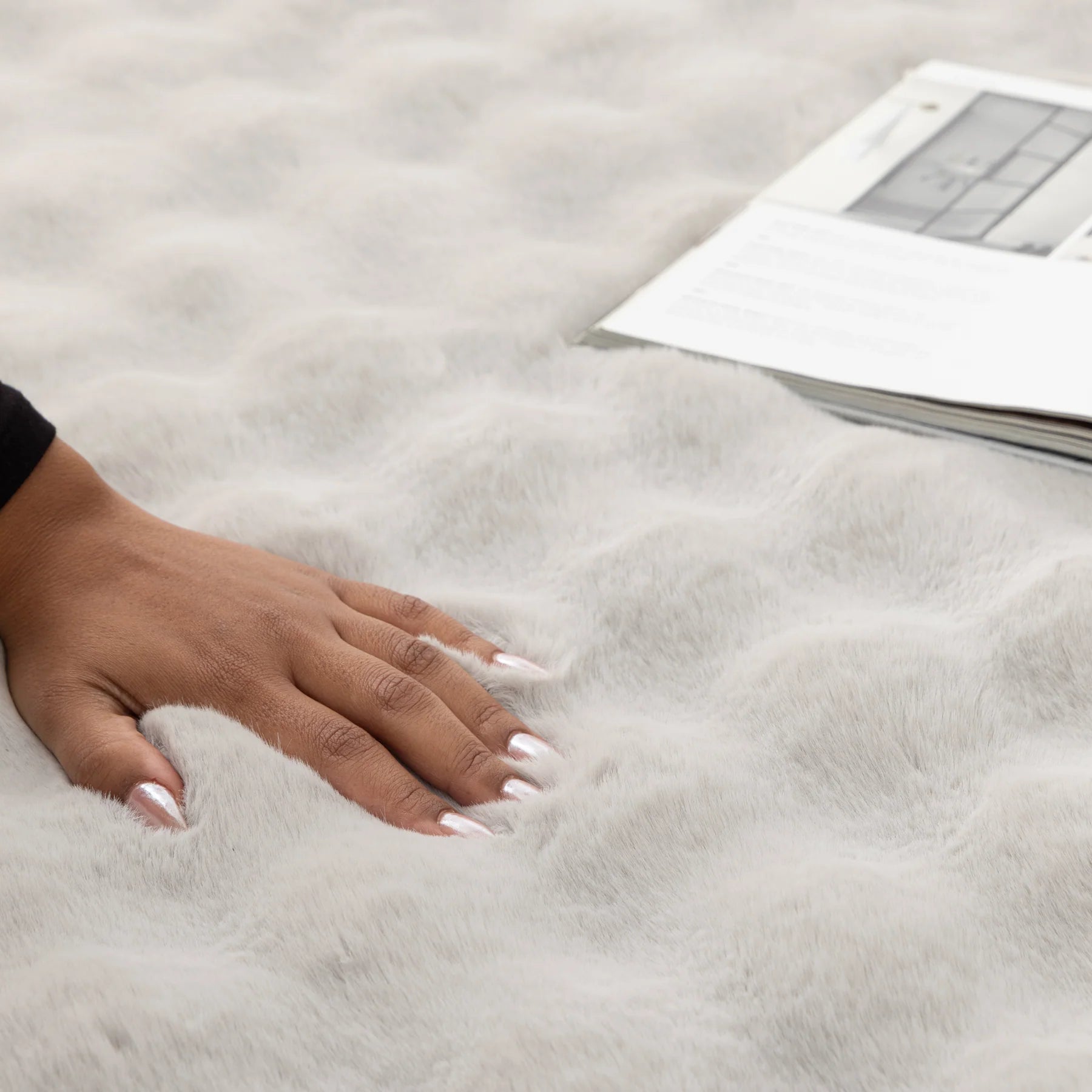Purity Washable Round Rug silver rug