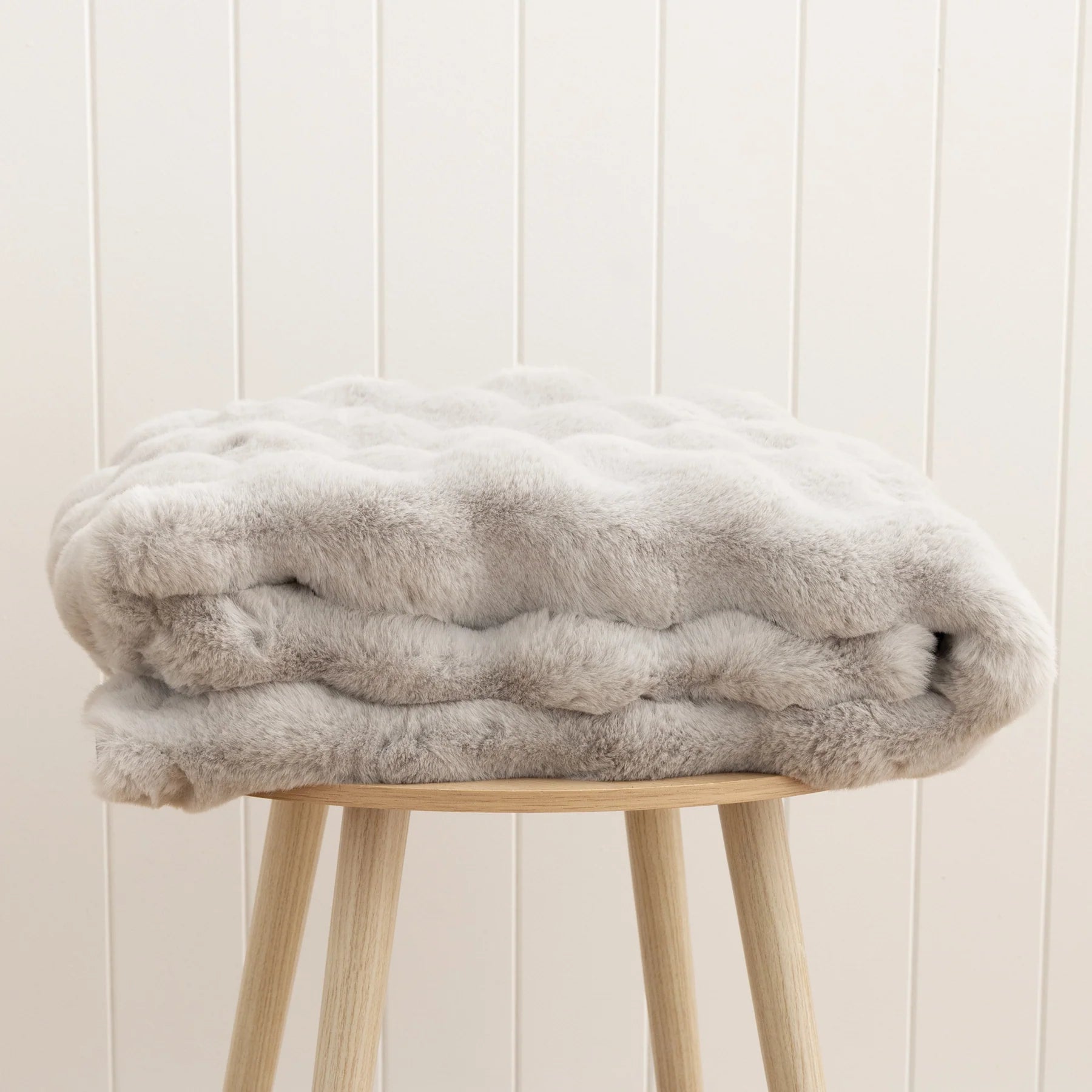 Purity Washable Round Rug silver rug