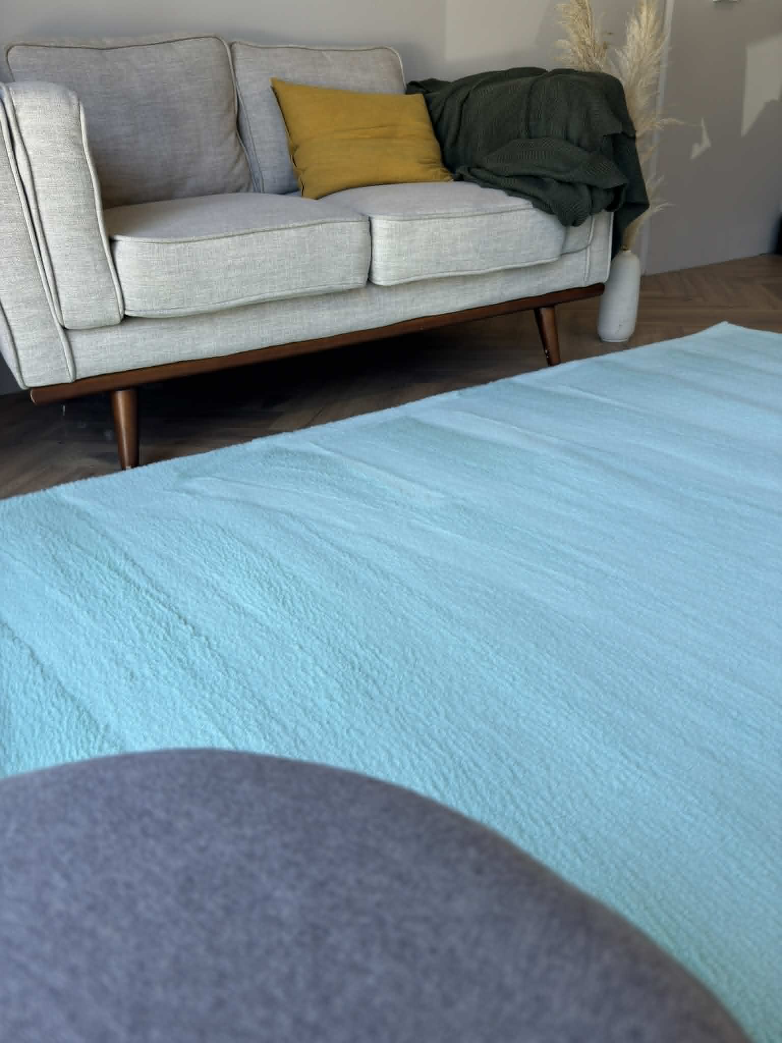 Faux Fur Turquoise soft shaggy floor rug