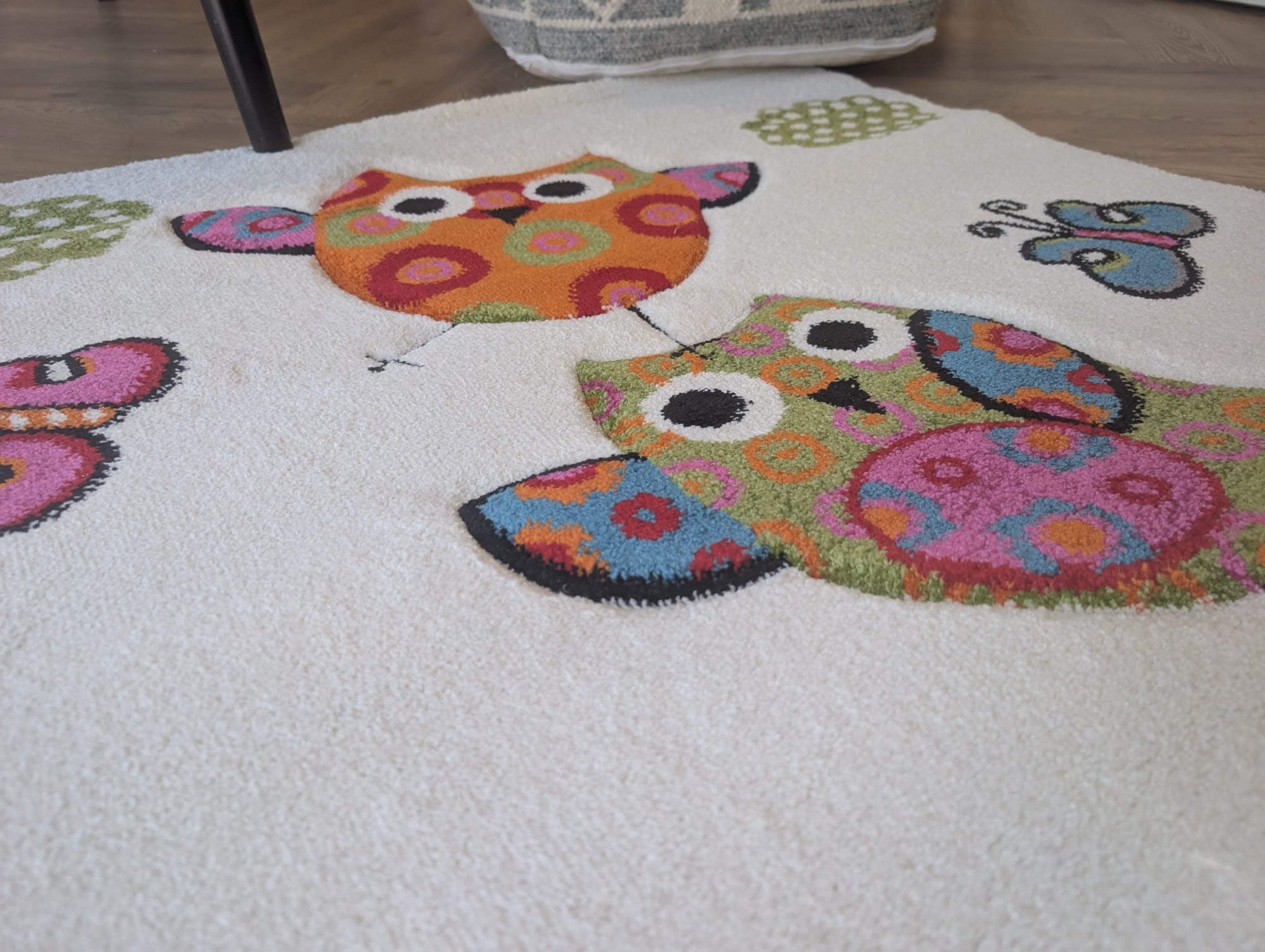Happy owl Kids Rug - LAST ONE