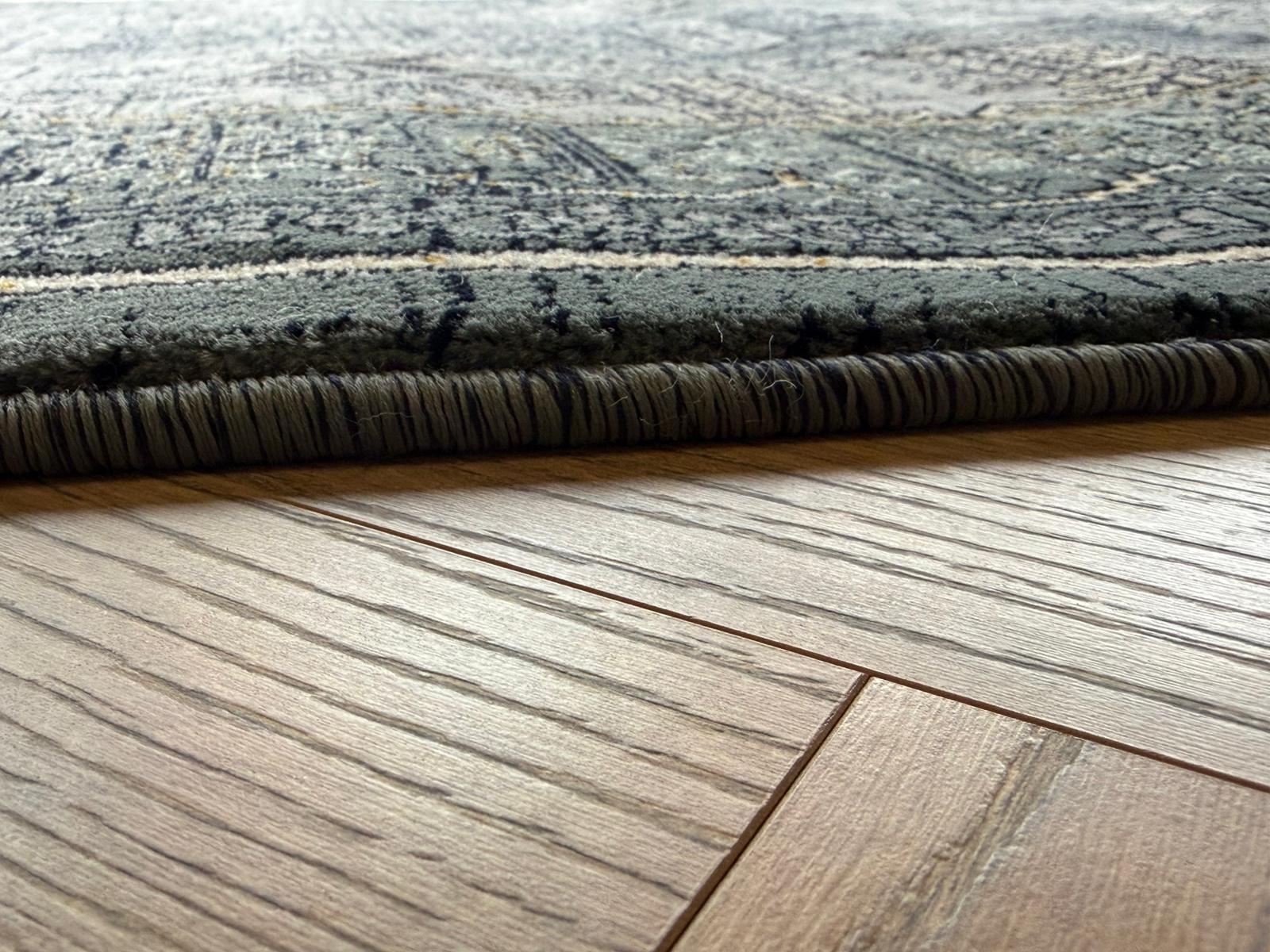Hive 631 Traditional transitional grey runner 80 cm wide