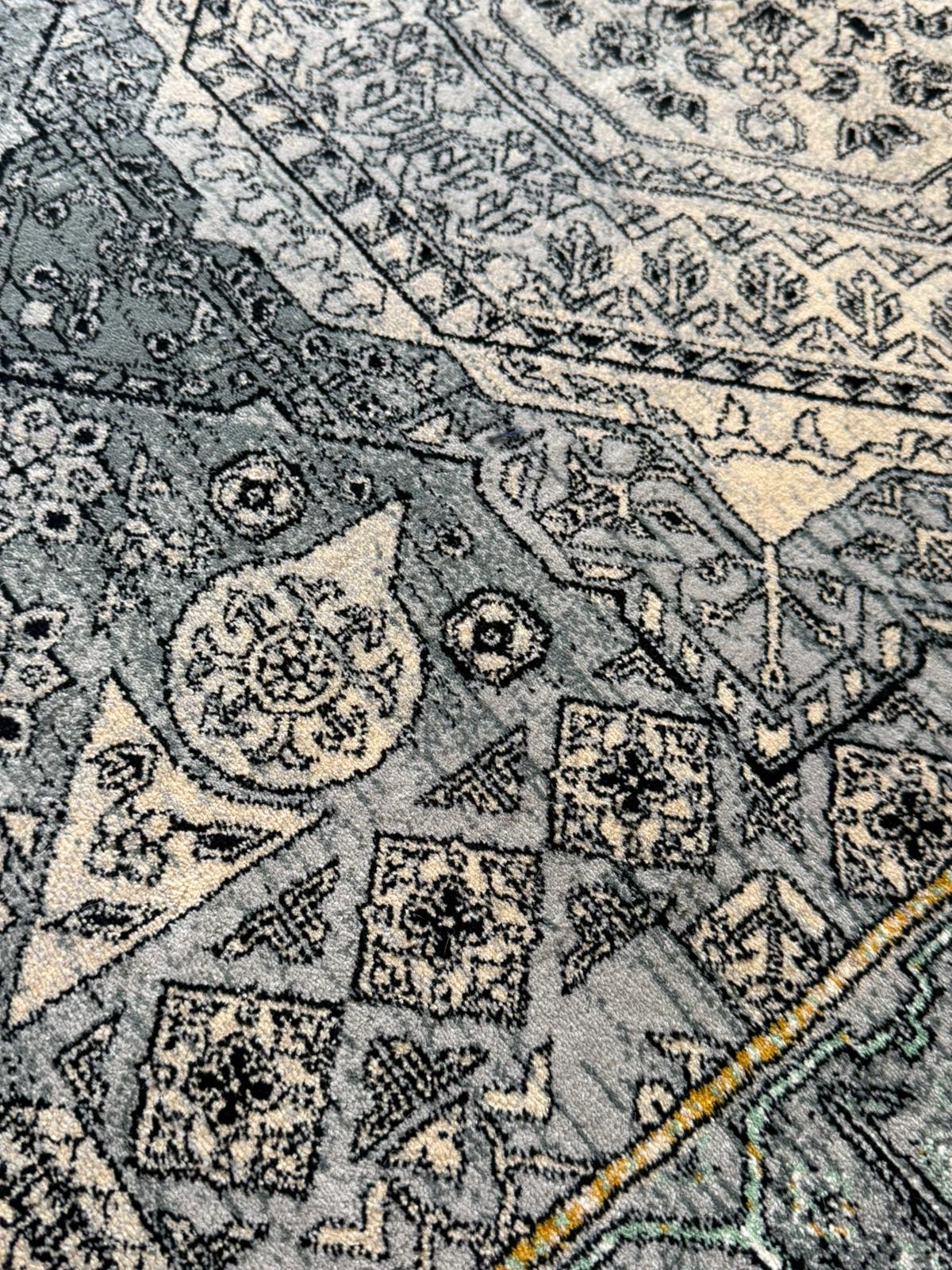 Hive 631 Traditional transitional grey runner 80 cm wide