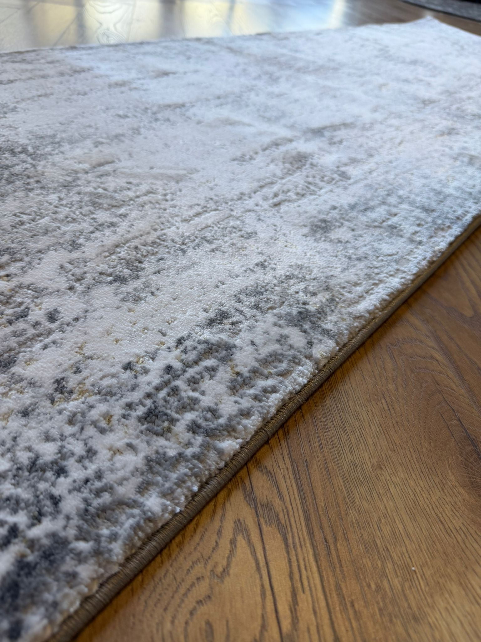 Lazer grey cream dotted runner 80 cm Wide
