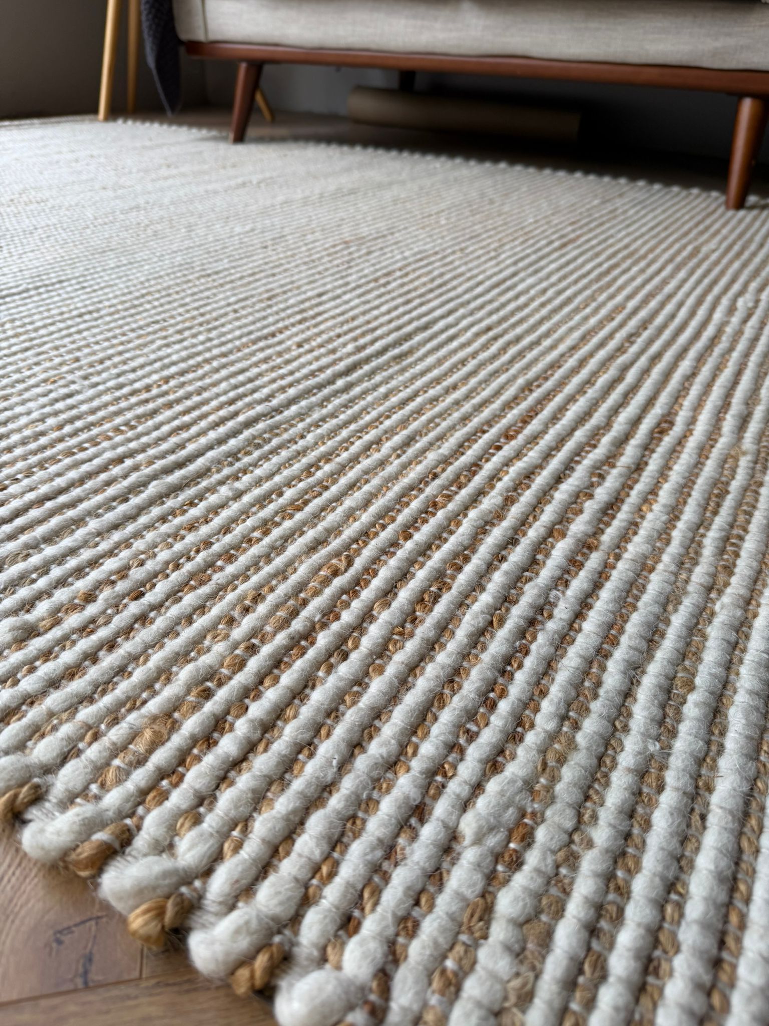 Nomad Wool Jute Textured Natural Rug – Natural cream Ivory