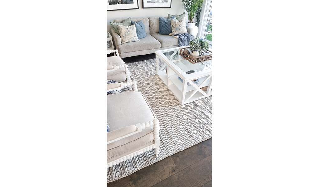 Harvey Ivory Textured Wool Rug