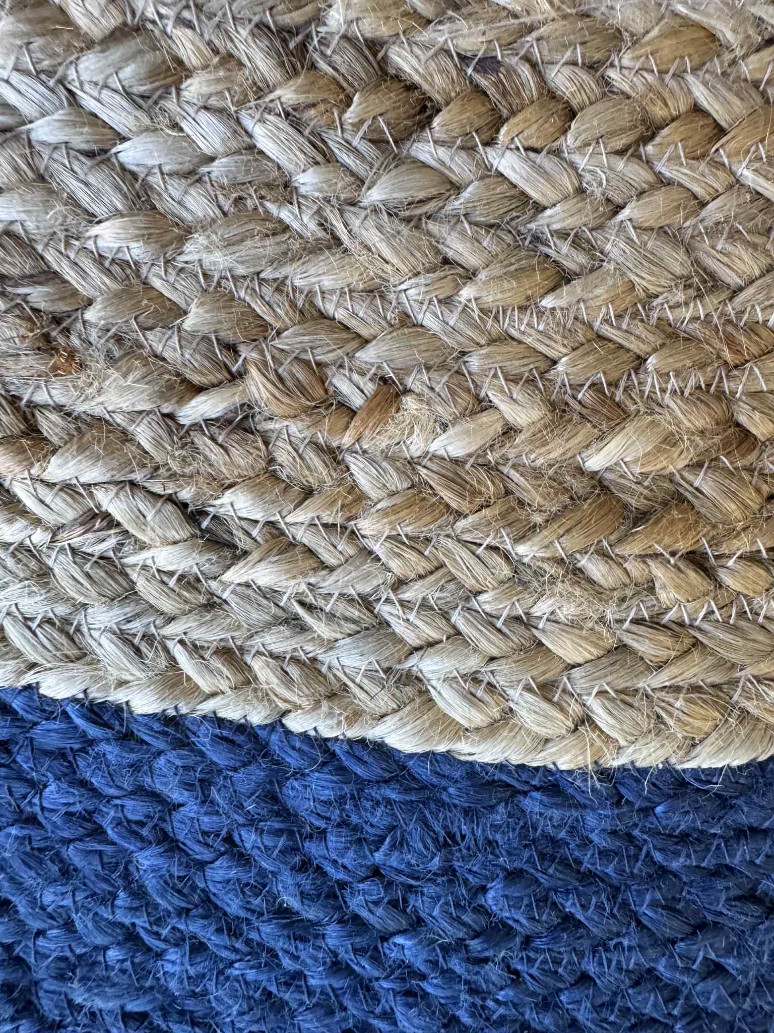 Braided Jute Blue circle rug 130cm